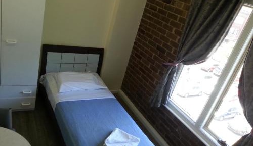 Single Room with Private Bathroom