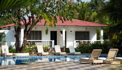 Double Room with Pool View - 5% discount on restaurant