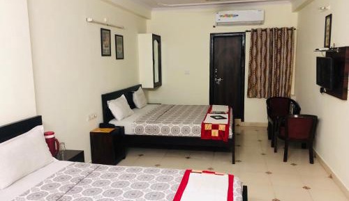 Deluxe Family Room