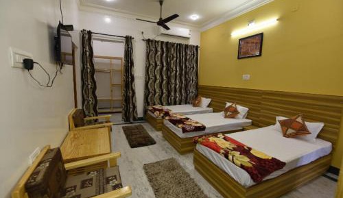 Deluxe Triple Room