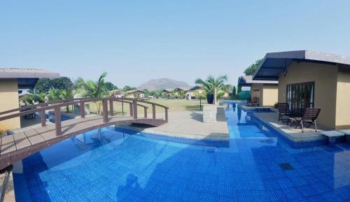 Lagoon Villa