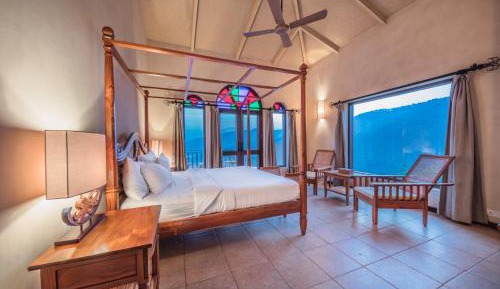 Double Room with Mountain View