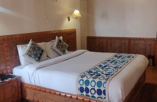 Bemloi Hotel | Hotel Sangeet