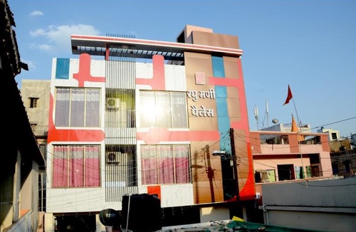 Ujjain Hotel | Hotel Raghumani Palace