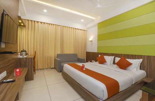 Vadodara Hotel | Hotel Avista