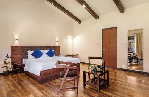 Badami Hotel | Sterling Banashree Badami