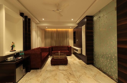 Khargone Resort | Krishna Hotel And Resort