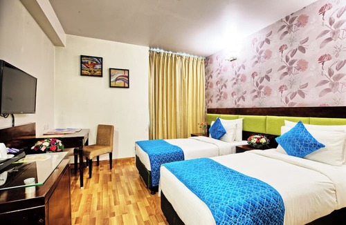 New Friends Colony Hostel | RoseMallow Hotel New Delhi
