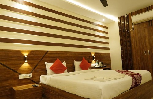 Sahibganj Hotel | Hotel Vineet
