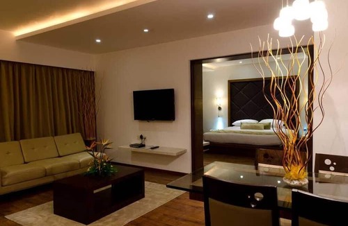 Shivajinagar Hotel | Ramee Grand Hotel and Spa, Pune