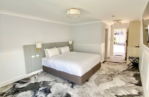 Fairy Meadow Hotel | Comfort Inn Towradgi Beach