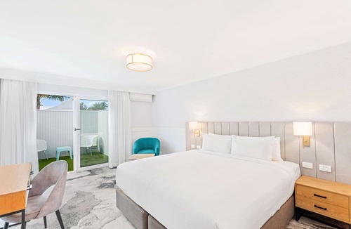 Fairy Meadow Hotel | Comfort Inn Towradgi Beach