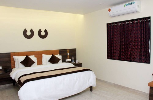 Navsari Hotel | GD Hotel