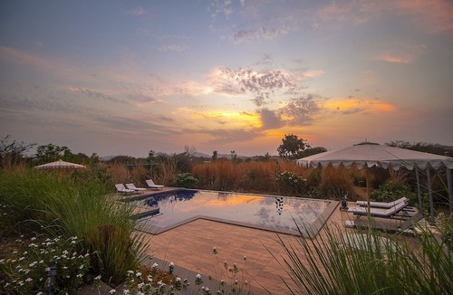 Sena Hotel | The Jawai Sagar Resort