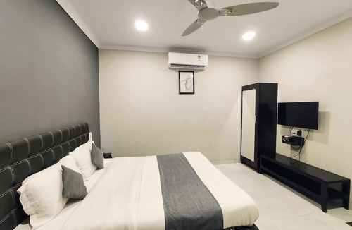 Gorai Hotel | Tourist Resort