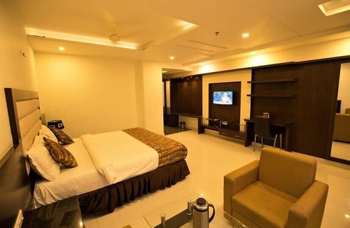 Katni Hotel | Hotel Grand Meridian