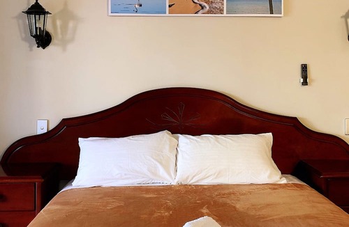 Long Jetty Hotel | Central Jetty Motel