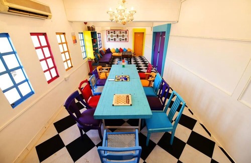 Masjid Bandar Hostel | goSTOPS Mumbai - Hostel