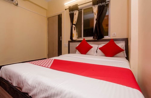 Boisar Hotel | OYO 26206 Hotel Paras