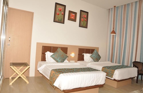 Chotila Hotel | Lords Resort Chotila