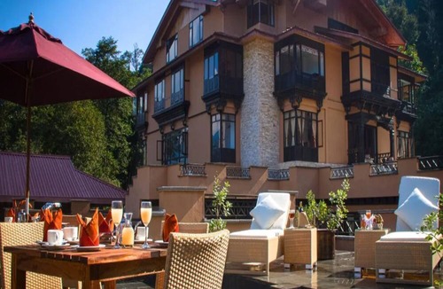 Pelling Hotel | The Chumbi Mountain Retreat