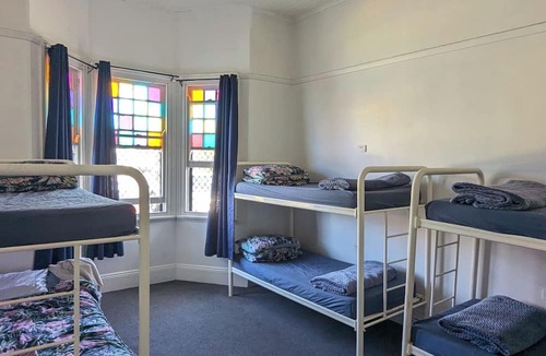 Hamilton East Hostel | Backpackers Newcastle
