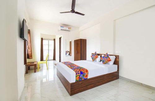 Balewadi Hotel | Fabhotel Destiny Living
