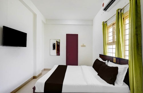 Kelambakkam House | Deluxe Guna Residency
