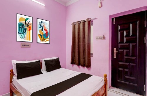Tiruvallur House | Deluxe S K Vinoth Mahal