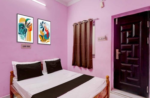 Tiruvallur House | Deluxe S K Vinoth Mahal