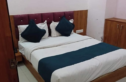 Ahmedabad Hotel | HOTEL VINAYAK