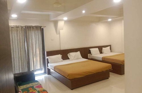 Shirdi Hotel | Sai Gangotri Hotel
