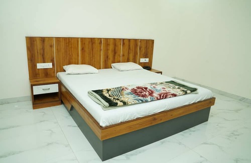 Hingoli Hotel | Hotel Shriram Nivas Lodging