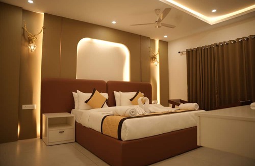 Saligrama Hotel | GREEN VIEW SUITES