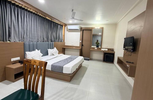 Bharuch Hotel | Hotel TGR Bharuch