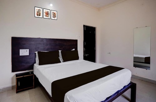 Dharwad House | Super Collection O Sunset Point PB Road