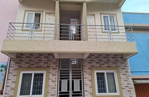 Bengaluru Cabin | Home Suite Hotel