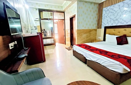 Vrindavan Hotel | Hotel Krishna Regency - near ISCKON