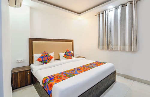 Greater Kailash Hotel | Via Anand Mukesh Residency - Greater Kailash
