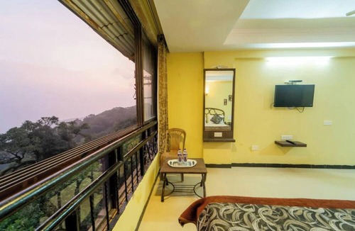 Mahabaleshwar Hotel | Hotel Indira Nature Valley