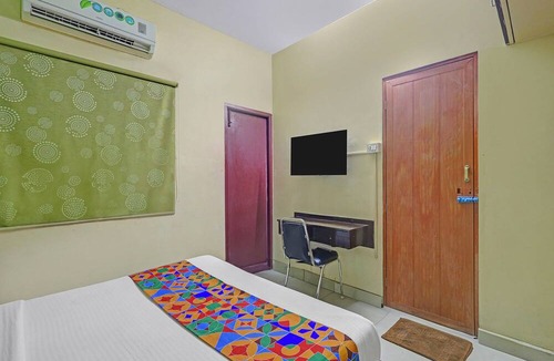 Central Chennai Hotel | Fabhotel Blue Moon Residency