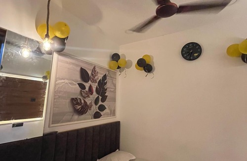 Siliguri Cabin | Mahaveer Lodge