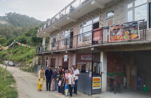 Narkanda Hotel | Bushahri Homestay