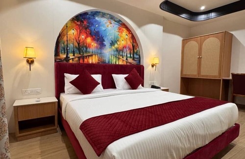 Vadodara Hotel | Hotel Royal Galleria
