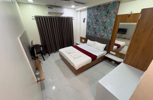 Ellora Hotel | Hotel Mayur Residency