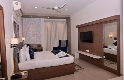 Ghazipur Hotel | Comfort Inn Shubhra Ghazipur