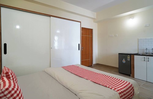 Serilingampally Hotel | Open Hotel by Olive - Buzz Studio