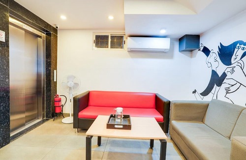 BTM 2nd Stage House | Classic Q Rooms BTM Gopalan Ovation Mall
