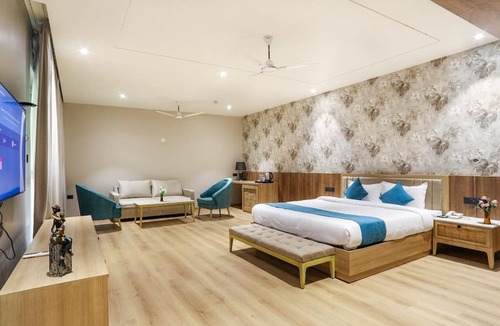 Nainital Hotel | Ensober Kainchi Dham
