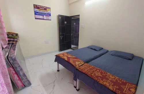 Akalkot Cabin | Vatavruksha Swamikrupa Residency